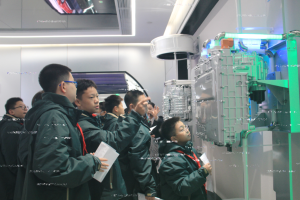 科技之光 (12) 科技之光 (12)